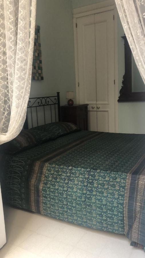 La Stanza Di Zeza Bed & Breakfast Napoli Eksteriør bilde