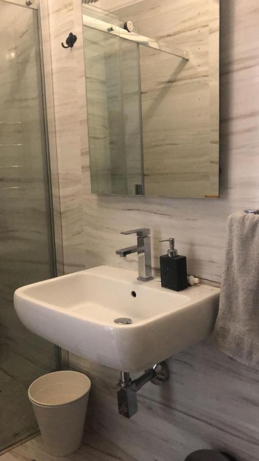 La Stanza Di Zeza Bed & Breakfast Napoli Eksteriør bilde